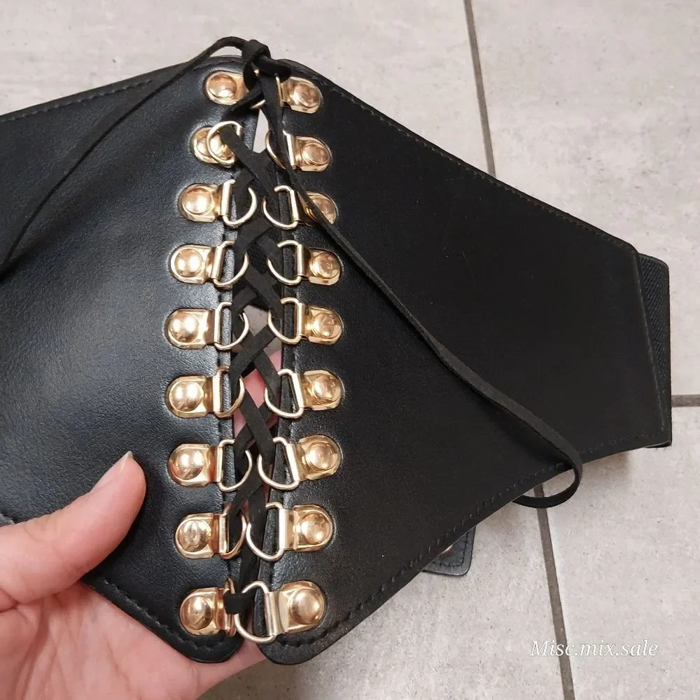 Chic Corset-Style Elastic Waist Belt – Black & Gold PLUS size Lace-up
